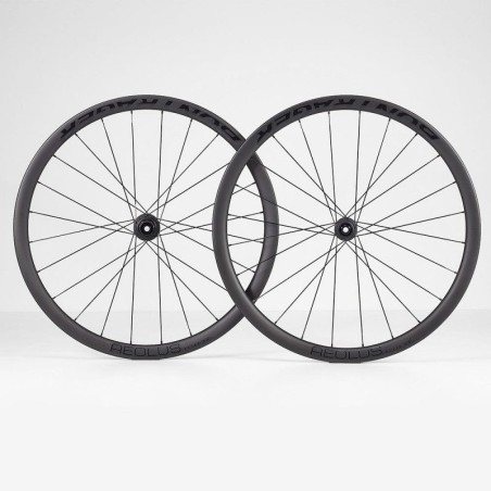 Roues carbones disques Bontrager Aeolus XXX 2