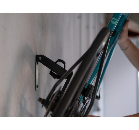 Bike wall mount BBB Pedalparker