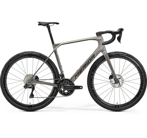 vélo route comfort Merida Scultura endurance 9000