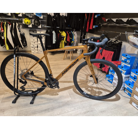 vélo gravel carbone Merida Silex 4000