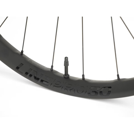 Wheelset Bontrager Line Pro 30 Boost TLR