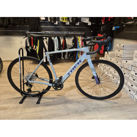 Vélo course électrique TREK DOMANE + ALR5 gris