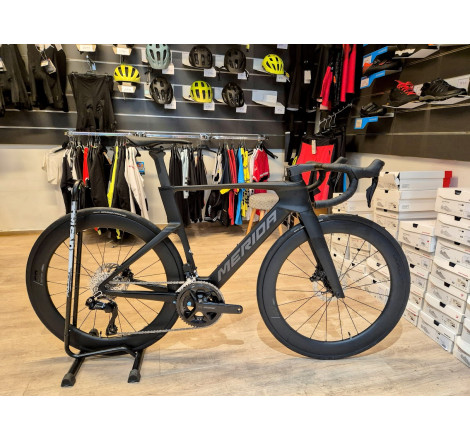 Roadbike Merida Reacto 6000 Di2 - red
