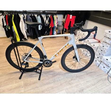 Velo route Trek domane SL6